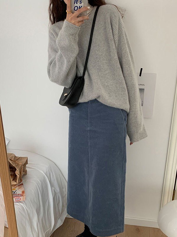 Einfarbiger Pullover mit Rundhalsausschnitt-4